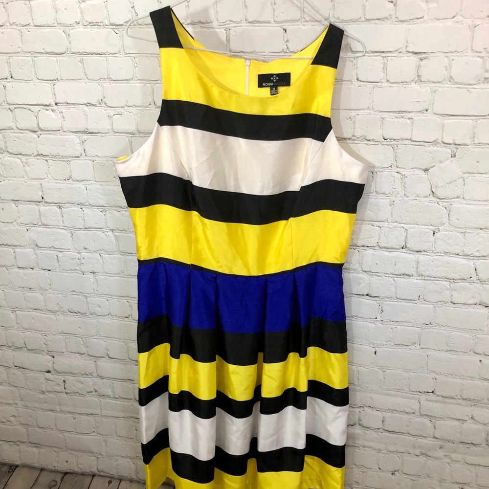 Ronni Nicole Dress